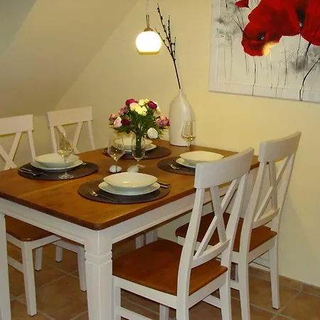 شقة Ferienwohnung Mit Sudbalkon أوستسيباد نينهاجن