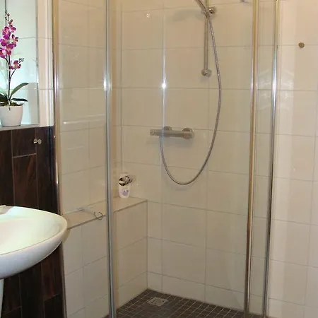 شقة Ferienwohnung Mit Sudbalkon أوستسيباد نينهاجن